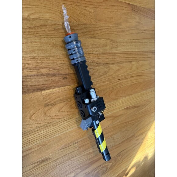 GHOSTBUSTERS Frozen Empire Zap & Blast PROTON BLASTER Lights 20+ Sound EFX - Picture 2 of 6